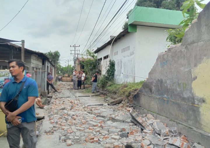 Tembok SPBU Upe Udan Pancur Batu Roboh, 2 Tewas 1 Kritis