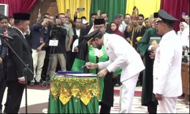 Pilkada Boleh Serentak, Gubernur Aceh yang Pertama Dilantik Mendagri