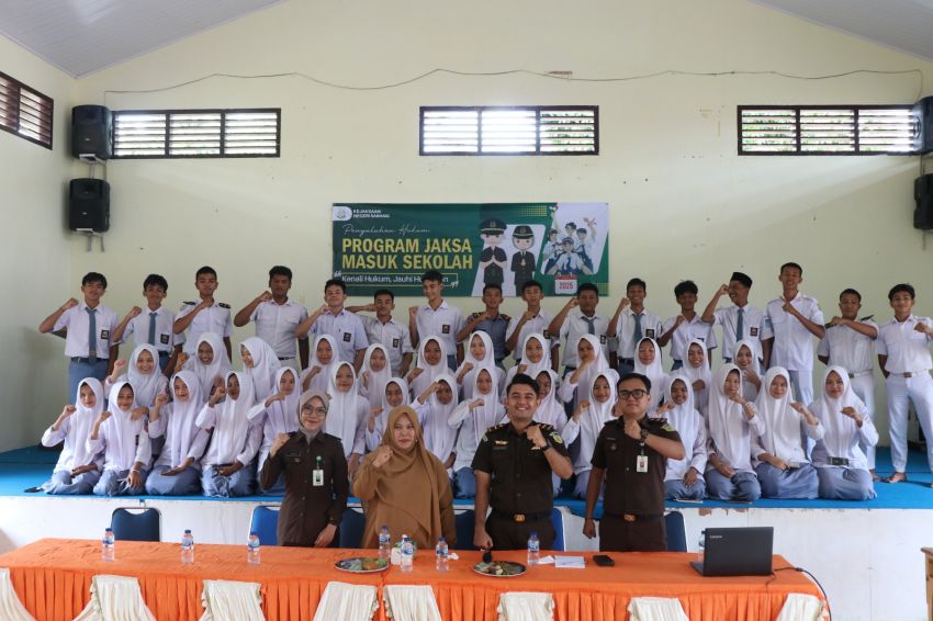 Kejaksaan Negeri Sabang, Melaksanakan Kegiatan "Jaksa Masuk Sekolah" di SMK-Negeri 1 Sabang