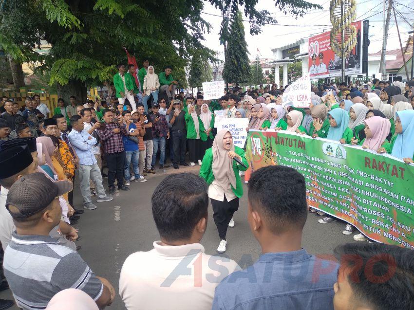 Berikut 18 Tuntutan Mahasiswa UIN Syahada Di Hadapan Anggota DPRD Padangsidimpuan