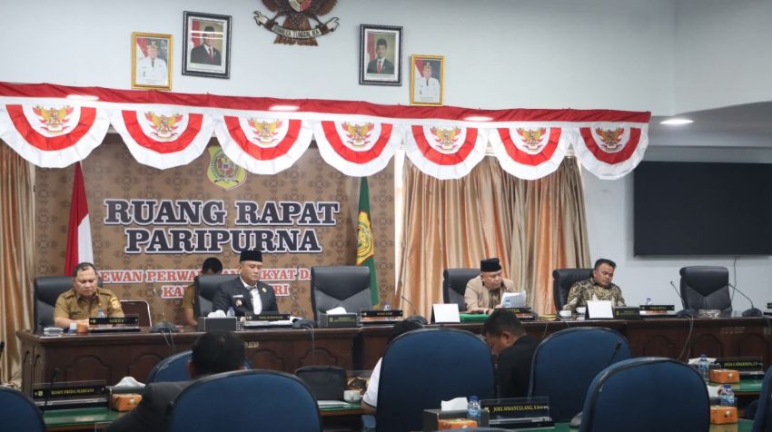 Bupati Dairi Sampaikan Nota Pengantar Keuangan Atas Ranperda Perubahan APBD TA 2025