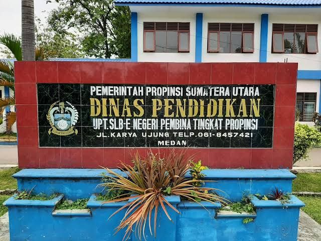 Diduga Lepaskan Anjing Peliharaan di Sekolah, Kepala SLB di Medan di Protes Guru dan Orang Tua Siswa