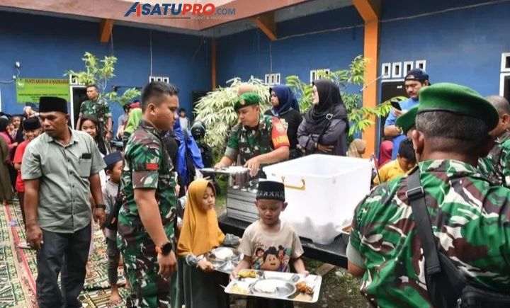 Kodam I/BB Salurkan 250 Paket Makan Sehat Bergizi untuk Anak Panti di Deli Serdang