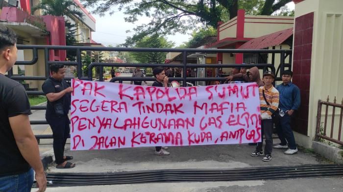 Didemo Masyarakat, Polda Sumut Diminta Usut Dugaan Gudang LPG Oplosan: Kalau Tidak, Kami ke Mabes Polri