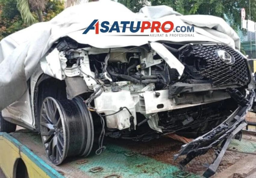 Benturan Maut di Simpang Jalan Prof H M Yamin - Jalan Pahlawan: Fakta di Balik Tewasnya Tukang Becak Barang Dihantam Lexus Putih
