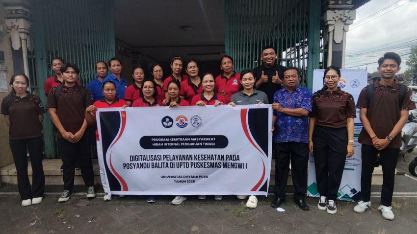 Digitalisasi Posyandu Balita, Universitas Dhyana Pura Dorong Transformasi Layanan Kesehatan Masyarakat di Mengwi