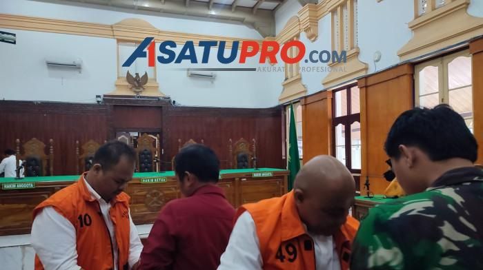 Korupsi Jalan Sumut, Kirun Dituntut 3 Tahun, Anaknya Reyhan 6 Bulan Lebih Ringan