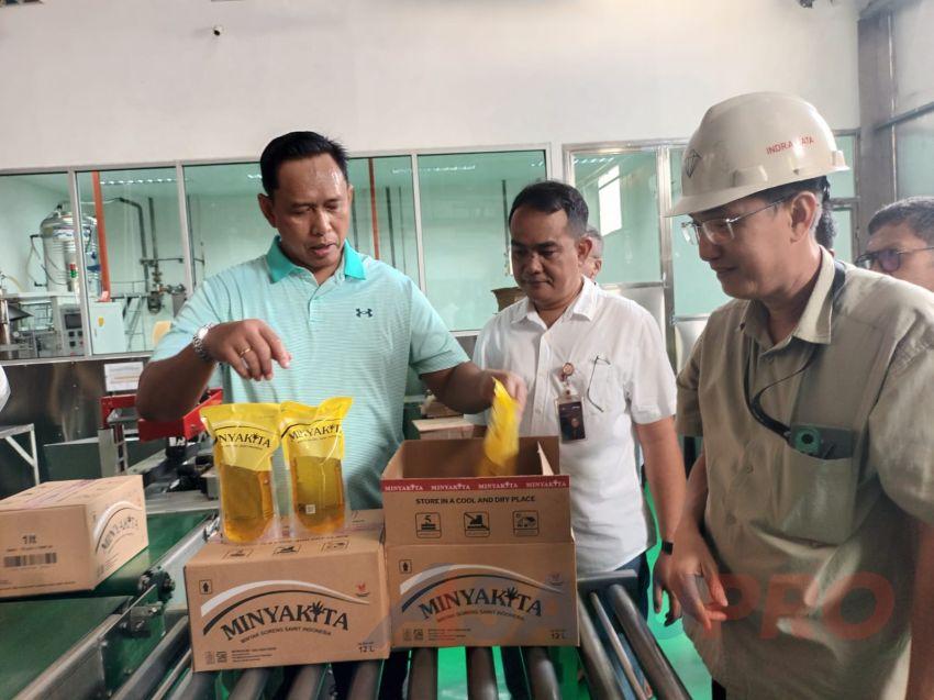 Perum BULOG Pantau Stok dan Harga Bahan Pokok Jelang Natal dan Tahun Baru