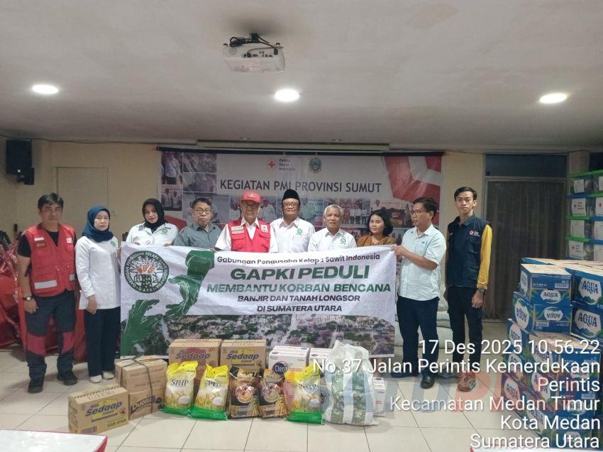 GAPKI Sumut Kembali Beri Bantuan Korban Bencana Alam, Kali Ini ke Langkat Melalui PMI Sumut