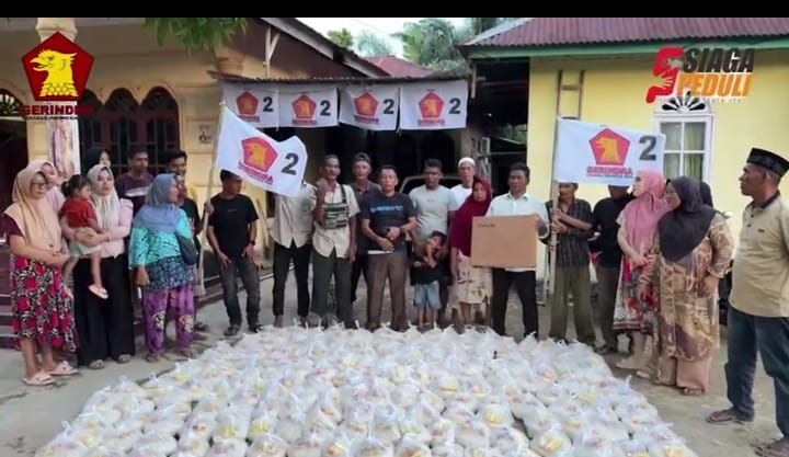 Tembus Jalur Laut, Anggota DPRA Fraksi Gerindra Edy Asaruddin Salurkan Bantuan untuk Masyarakat Aceh