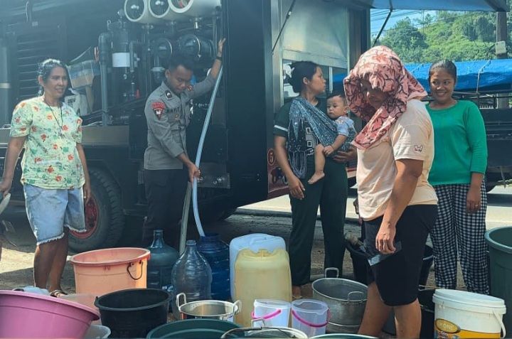 Brimob Sumut Bantu Warga Bangkit, "Rumah, Jalan dan Air Bersih Dipulihkan"