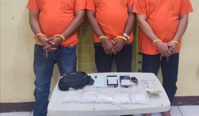 Miliki 500 Gram Sabu,FR,JH dan RY Ditangkap Petugas Ditnarkoba Poldasu