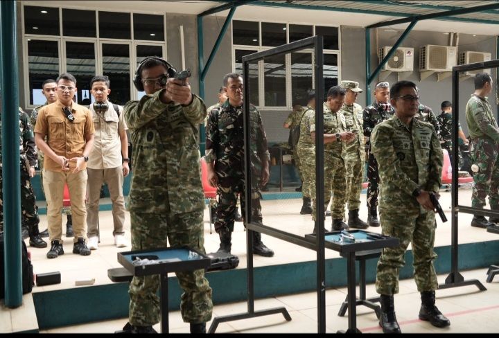 Pangdam I/BB Ikut Uji Kemampuan Fisik dan Latbakjatri Bersama Para Perwira Tinggi TNI AD