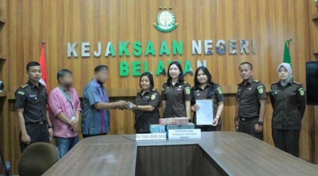 Mantan Kepsek SMAN 19 Medan Terdakwa Korupsi Dana BOS Serahkan Uang Pengganti Sebesar Rp 500 Juta