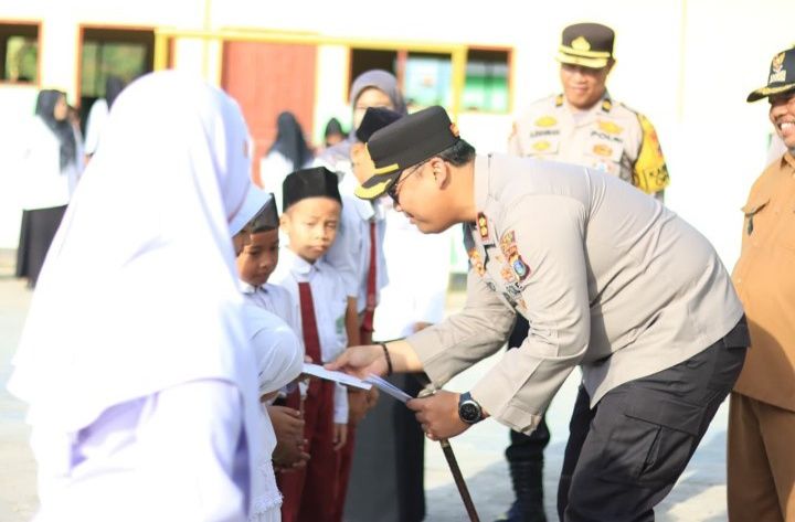 Kapolres Langkat Pimpin Upacara di Yayasan Al-Ihsan, Tekankan Disiplin, Anti Bullying dan Kepedulian Sosial