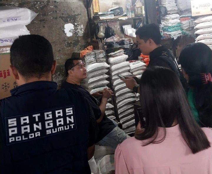 Pastikan Harga dan Stok Bahan Pokok Stabil, Tim Satgas Pangan Poldasu Turun Ke Pasar Di Medan