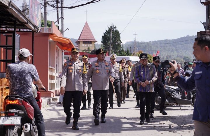 Kapolda Sumut Tinjau Operasi Ketupat Toba 2026 di Berastagi, Pastikan Pengamanan Arus Balik Maksimal