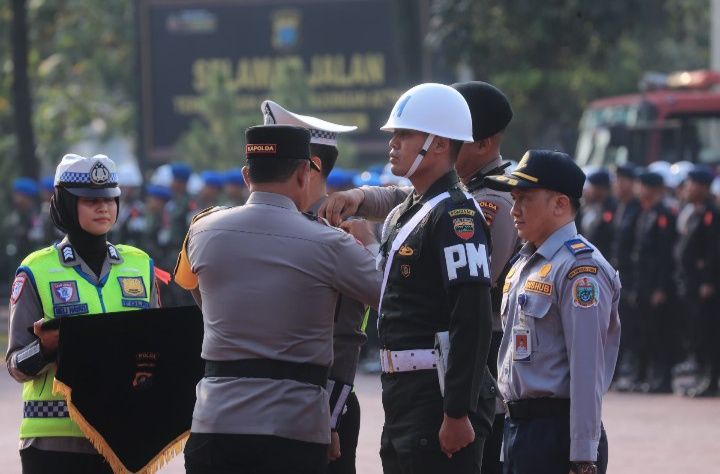 Poldasu Gelar Apel Gabungan TNI Polri Dalam rangka Operasi Ketupat Toba 2026