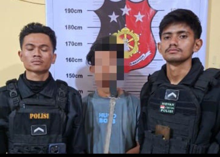 Bawa Samurai Tengah Malam FP Warga Klumpang Ditangkap Polisi
