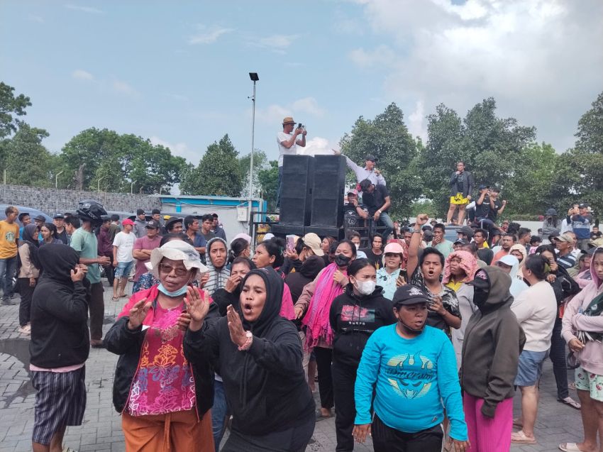 Ribuan Warga Medan Labuhan Kembali Demo PT Agro Raya Mas