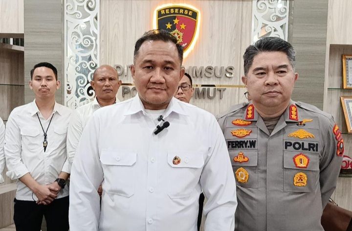 Diduga Gelapkan Uang Nasabah Rp.28 M, "Pulang Jalan Jalan Keluar Negeri Mantan Kepala Kas BNI Unit Aek Nabara di Tangkap Polisi"