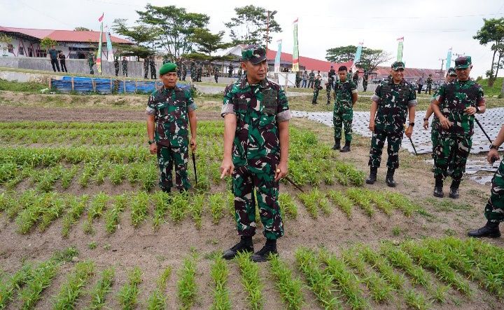 Pangdam I/BB Tinjau Marshalling Area Yonif TP 901/Suhul Gading, Kab. Simalungun