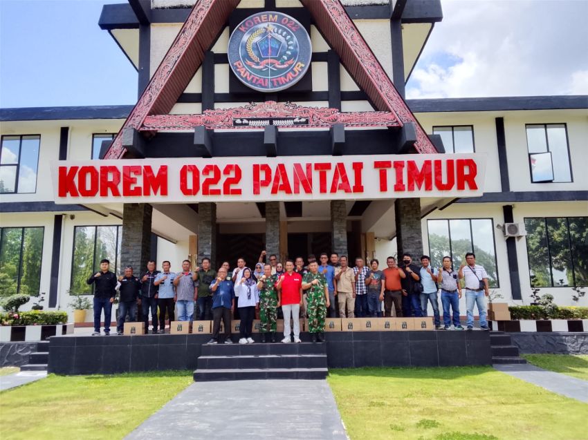 Korem 022/PT Jalin Silaturahmi dengan Insan Pers, Perkuat Sinergi untuk Kamtibmas Kondusif