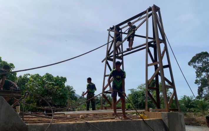 Kodim 0212/TS Rampungkan Jembatan Gantung di Sale Baru, Mobilitas Warga Kini Lancar