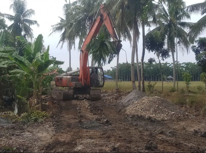 Pekerjaan Peningkatan Jalan Penghubung Antar Dusun di Desa Pasar Rawa Terus Dikebut, Ini Hasilnya