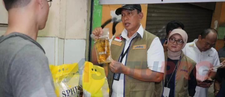 Rizal Ramdhani Pastikan Minyakita Aman di Pasar Tradisional