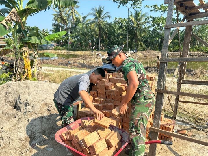 Melalui TMMD 128, Kodim 0203/LKT Wujudkan Hidup Sehat Warga Kurang Mampu