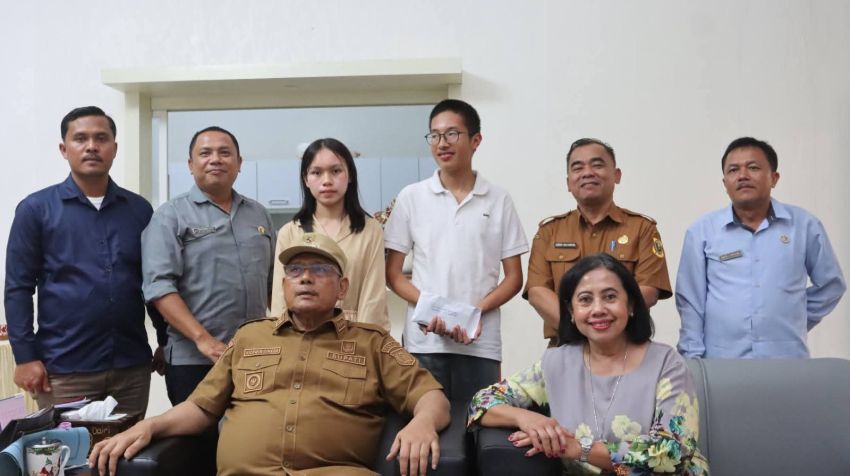 Tiga Siswa SMAN 1 Sidikalang Wakili Sumatera Pada Kompetisi Nasional di Bali, Dapat 'Bekal Akademik' dari Bupati