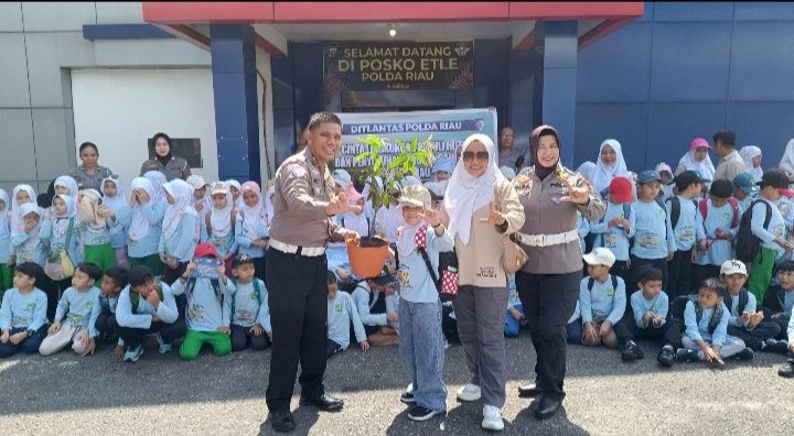 Ditlantas Polda Riau Tanamkan Budaya Tertib Berlalu Lintas Sejak Dini serta Edukasi Green Policing