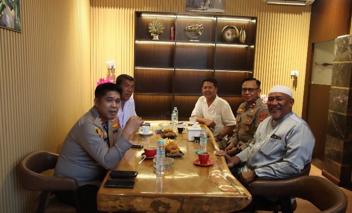 Kapolres Pelabuhan Belawan Silaturahmi Dengan Tokoh Agama dan KBB, Perkuat Sinergi Jaga Kamtibmas