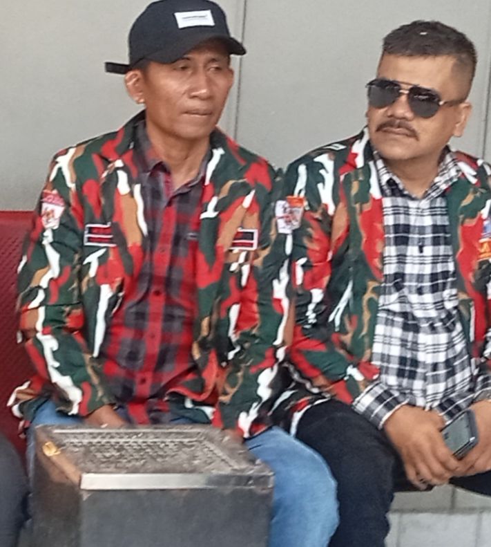 Dugaan Pelanggaran Pemasangan Tiang Listrik PLN di Atas Tanah Warga, Masyarakat Berhak Menuntut Kompensasi