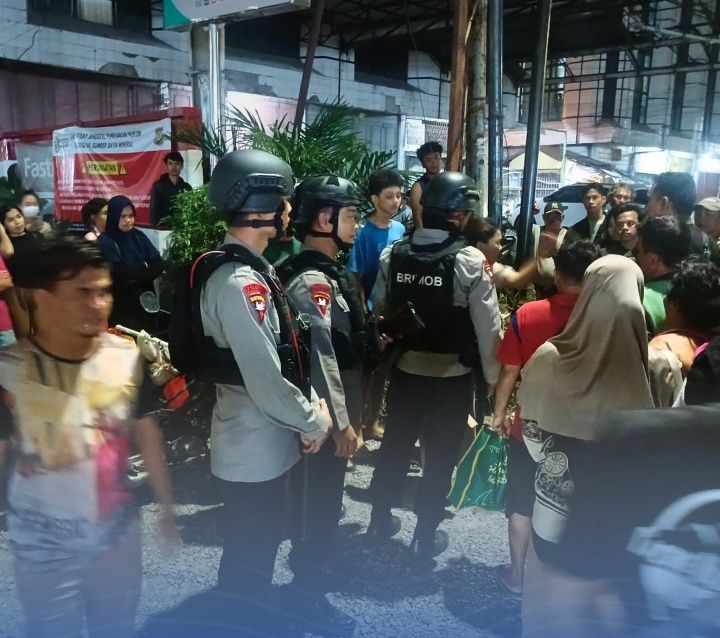 Patroli Blue Light Satuan Brimob Polda Sumut Sigap Redam Keributan Akibat Laka Lantas di Medan, Situasi Memanas Berhasil Dikendalikan