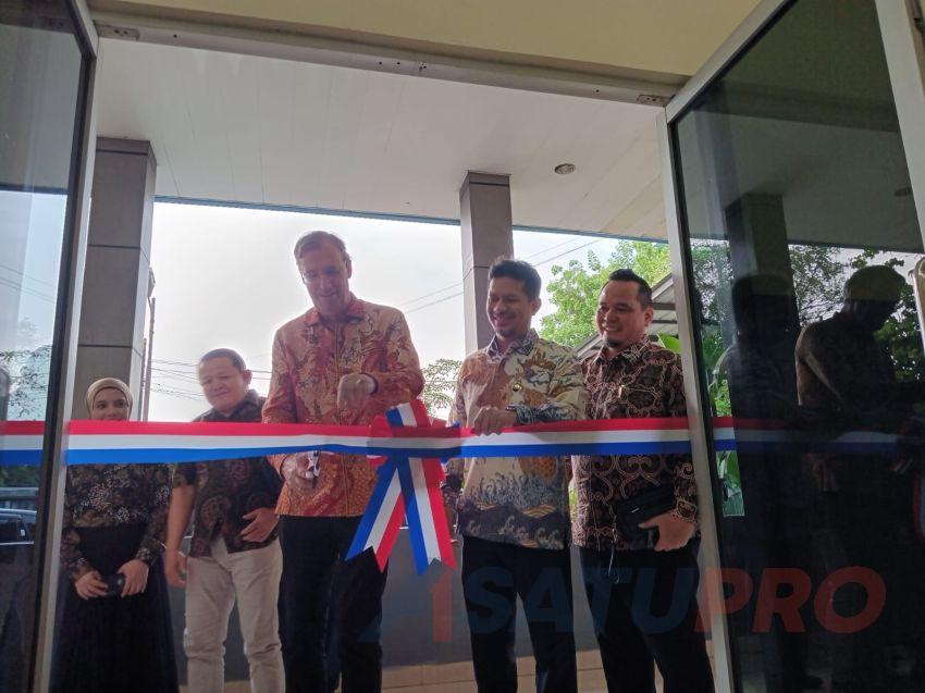 Resmikan Kantor, Firsal Ferial Mutyara Resmi Jadi Konsul Belanda untuk Sumut
