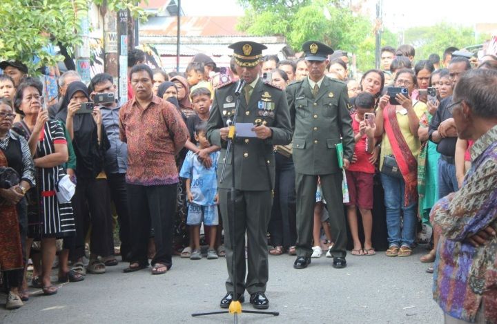 Dandim 0201/Medan Pimpin Upacara Pemakaman Anggota Kodim 0201/Medan Serda Janter Marudut