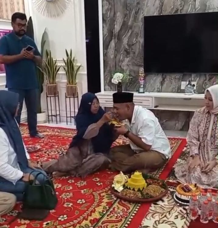 Junaidi SH, Ketua PP Deli Serdang Rayakan HUT ke-44 Bersama Sahabat dan Anak Yatim Piatu