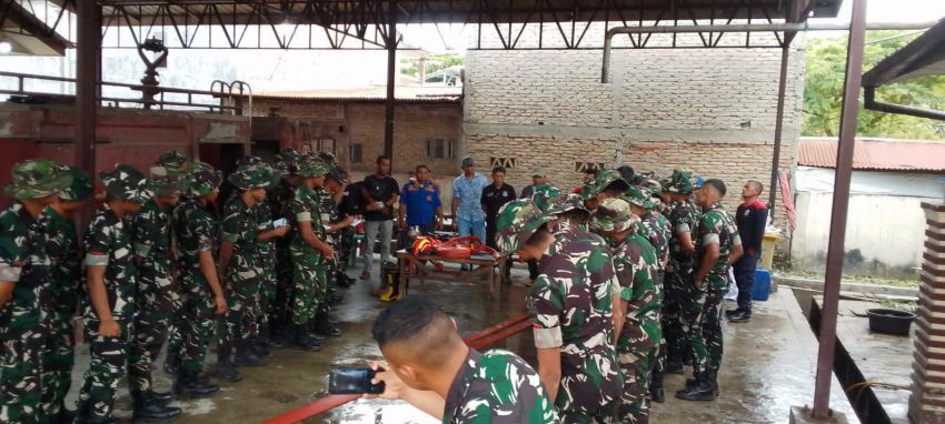 Sosialisasi Teknis Pengoperasian Kendaraan dan Peralatan Pemadam Kebakaran, BPBD Dairi dan Batalyon Yon TP 908/Gaja Dompak Berkolaborasi
