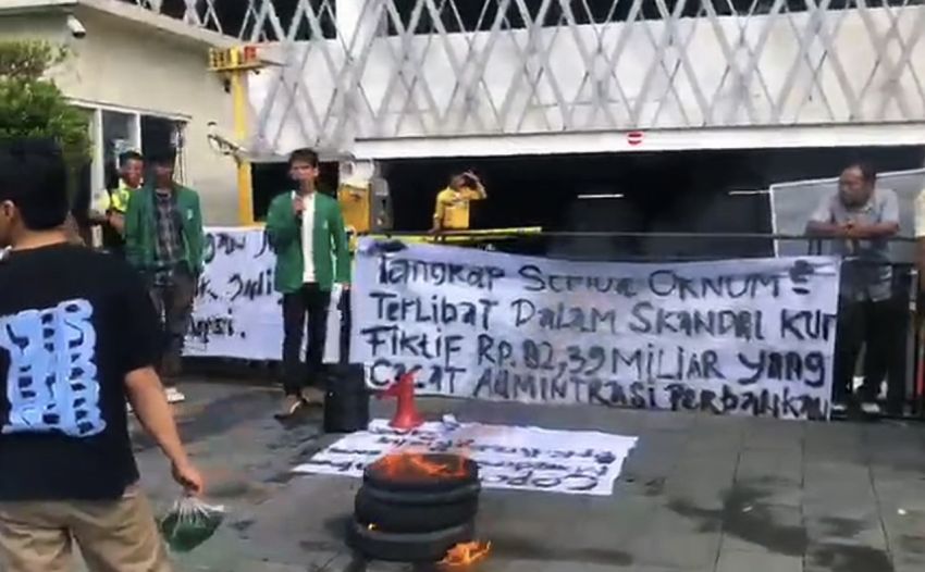 BEM UMN Al-Washliyah Gelar Aksi Jilid II, Desak Usut Dugaan Skandal Kredit Rp82,39 Miliar Bank Mandiri
