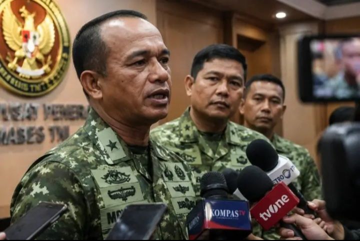 Viral Video Prajurit Bersenjata di Polda Metro Jaya, Mabes TNI Akhirnya Beri Penjelasan