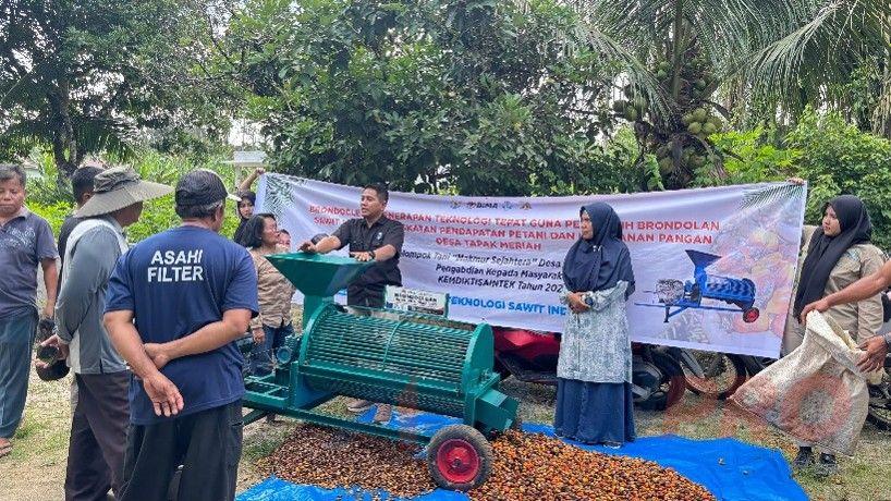 Didukung Pemerintah, ITSI Medan Ciptakan BrondolanClean untuk Petani Sawit