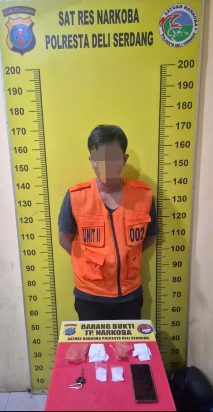 Coba Kelabui Petugas Dengan Simpan Narkoba di Balutan Tisu, Pria Berinisial RPP di Tangkap Sat Narkoba Polresta Deli Serdang