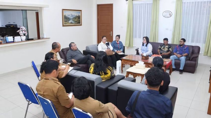 Bupati Dairi Vickner Sinaga Terima Audiensi DPC PIKI, Dukung Penuh Pelantikan dan Seminar UMKM 27 Oktober 2026