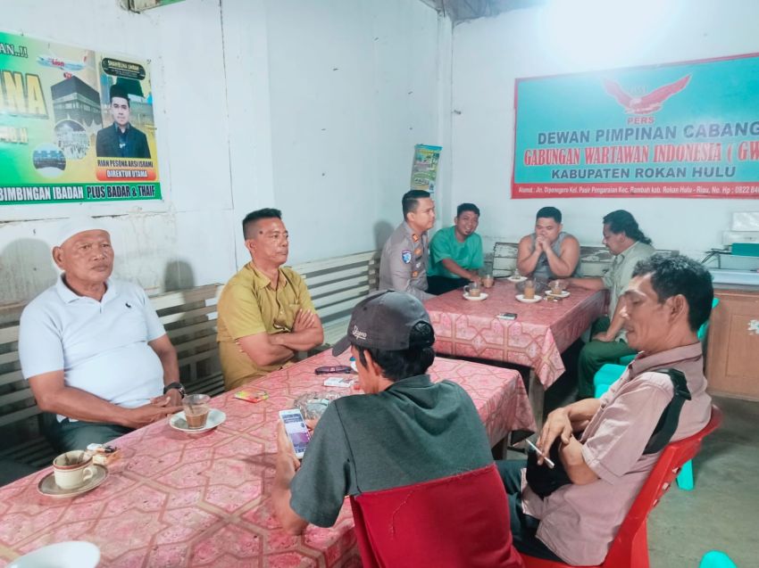 Ngopi Kamseltibcar Lantas di Rambah, Kasatlantas Polres Rohul Ajak Masyarakat Utamakan Keselamatan