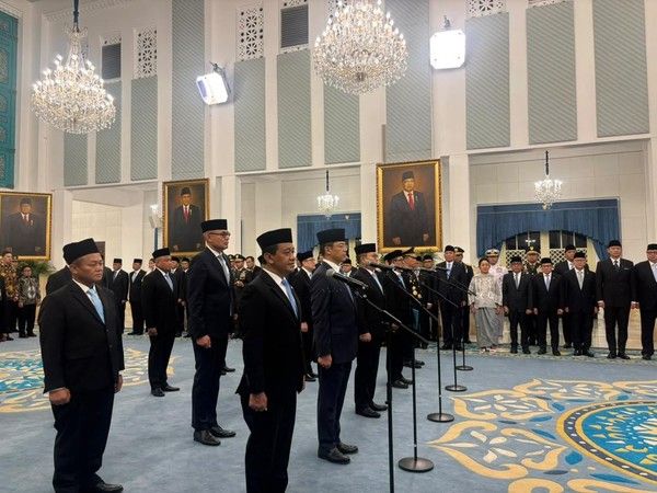 Presiden Prabowo Kembali Lakukan Reshuffle Kabinet Merah Putih, Ini Daftar Lengkap Pejabat yang Dilantik