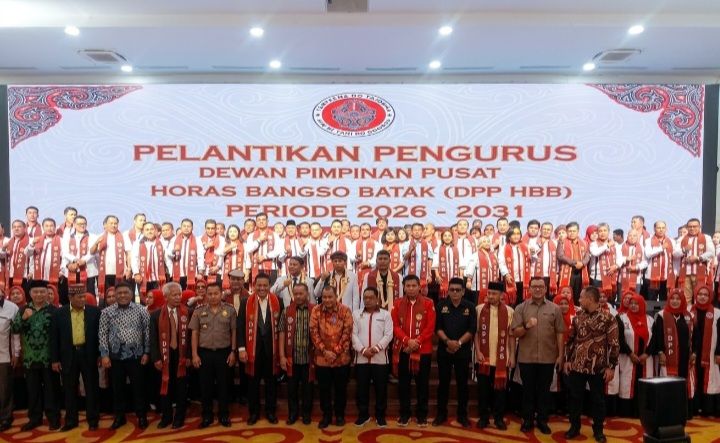 Nahkodai Kembali DPP Horas Bangso Batak 2026&ndash;2031, Lamsiang Sitompul Tegaskan Komitmen Penguatan Budaya dan Bantuan Hukum