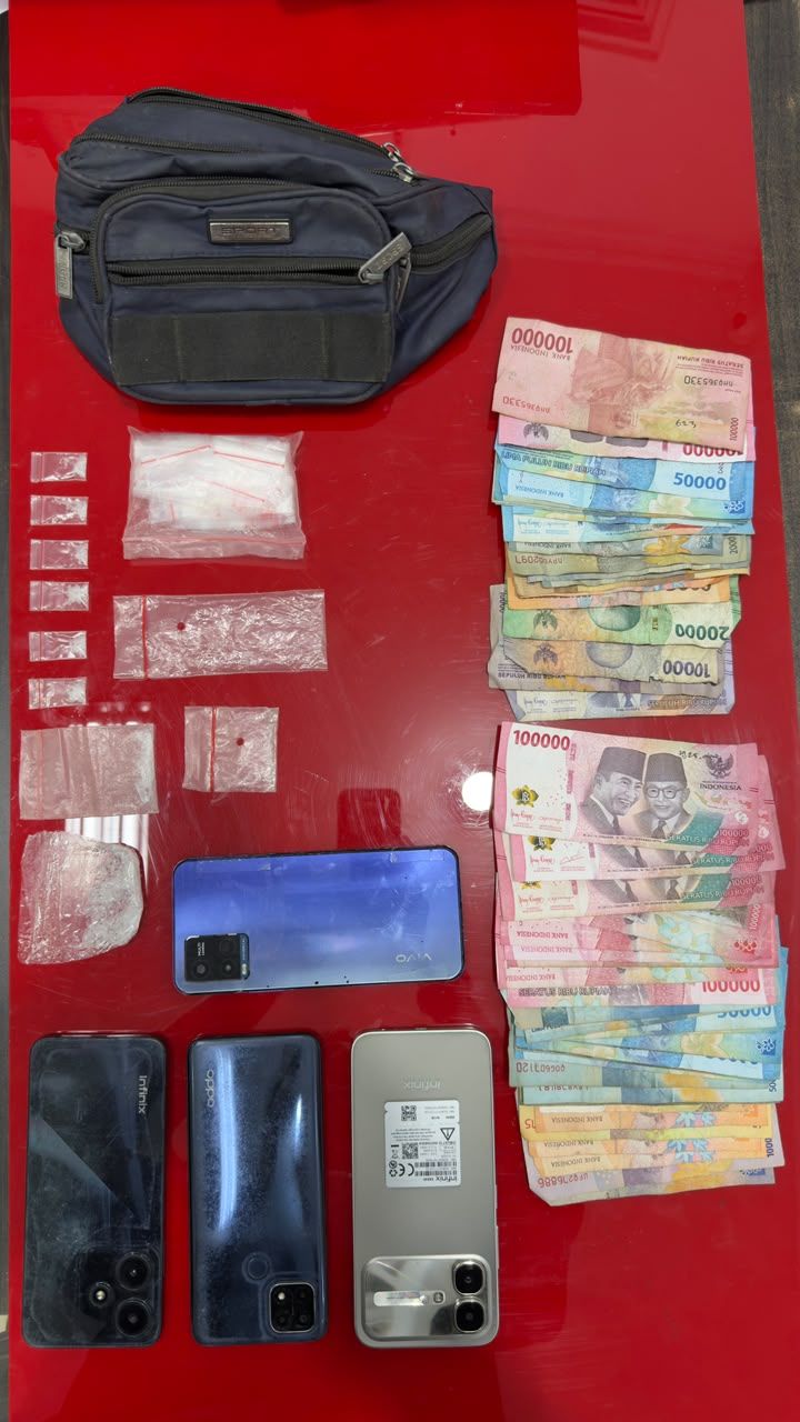 Satresnarkoba Polres Rohul Amankan Tiga Pria di Bonai Darussalam, Sita 4,43 Gram Sabu