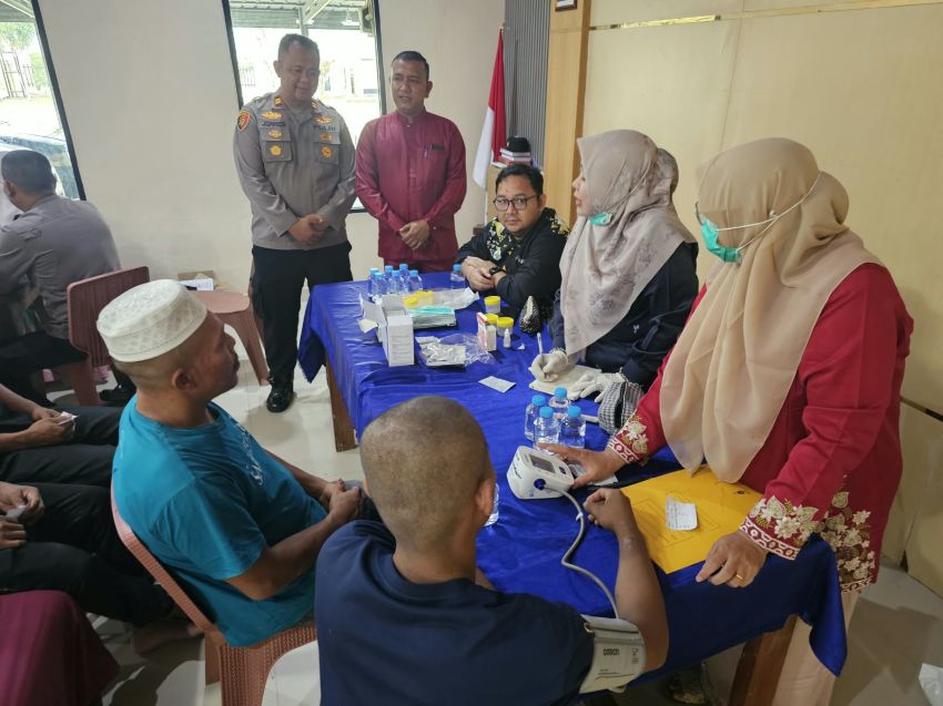 Perkuat Program Pemulihan, Polsek Kepenuhan Libatkan Puskesmas Periksa 16 Binaan Narkoba